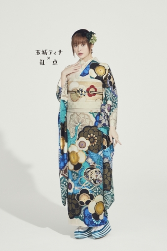 玉城ティナ×紅一点 KI-372