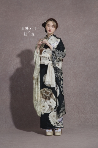 玉城ティナ×紅一点 KI-413