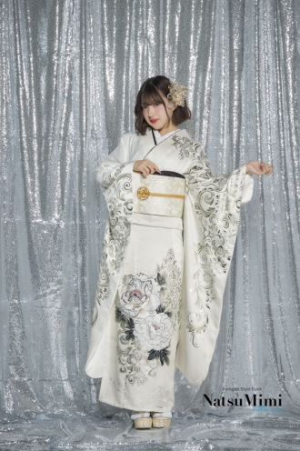 NatsuMimi MINAMI着用振袖 NAT-20